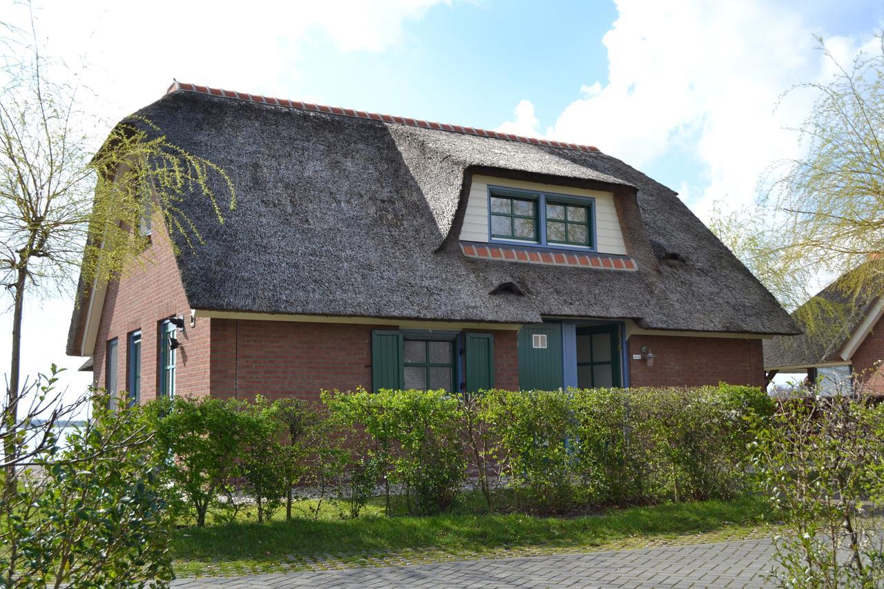 Hotel Waterpark Belterwiede Wanneperveen Exterior foto